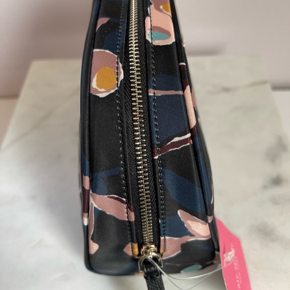 NWT Kate Spade dawn paper rose medium dome cosmetic case - Picture 3 of 8